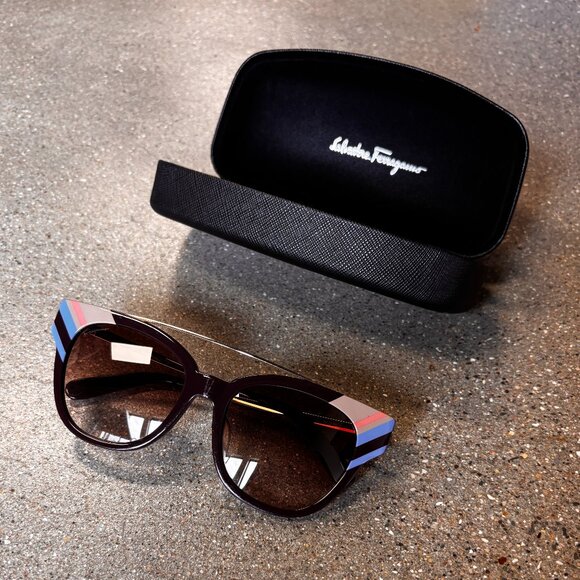 Salvatore Ferragamo Sunglasses Woman Wine Gold SF882SA-606 - Picture 3 of 8